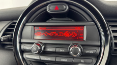 MINI Hatchback 1.5 Cooper 3dr Auto Petrol Hatchback